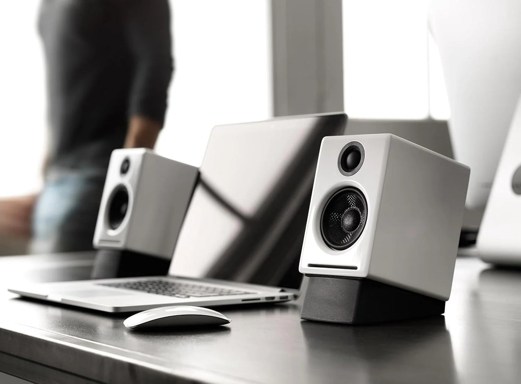 Głośniki komputerowe Audioengine A2 Bluetooth — bezprzewodowy system głośników komputerowych o mocy 60 W