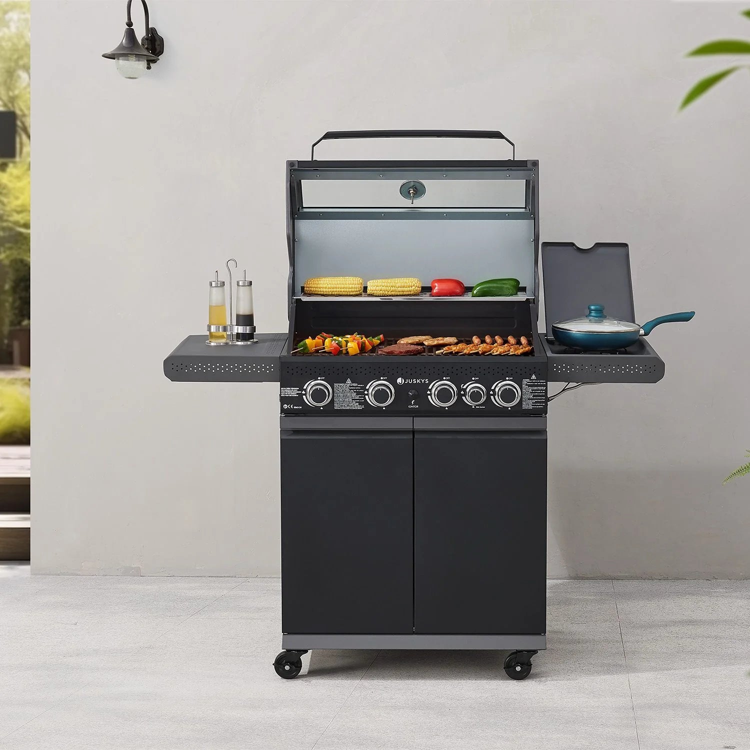 Grill gazowy Savannah z 2026 r.