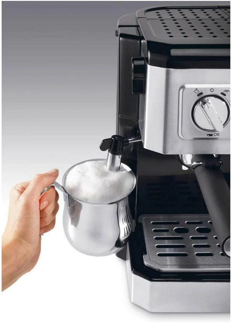 Ekspres do kawy kombinowany De'Longhi BCO 421.S — ekspres do kawy z filtrem espresso i funkcją filtra kawy, w tym dysza do spieniania mleka, szklany dzbanek i system filtrów wody, 1 l, stal nierdzewna/czarna, pojedyncza