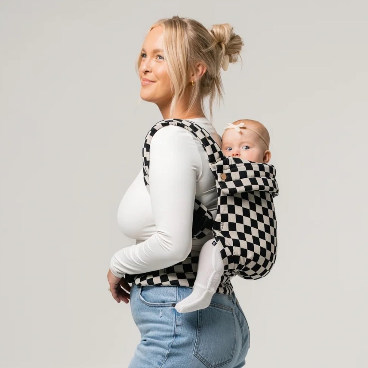 MabÄ Monarch Ergonomic Baby Carrier â Premium Cotton Soft Structured Newborn to Toddler Carrier with Hip-Healthy Design, 3 Carry Positions (9-46 lbs), Lightweight & Breathable, (Ivory)