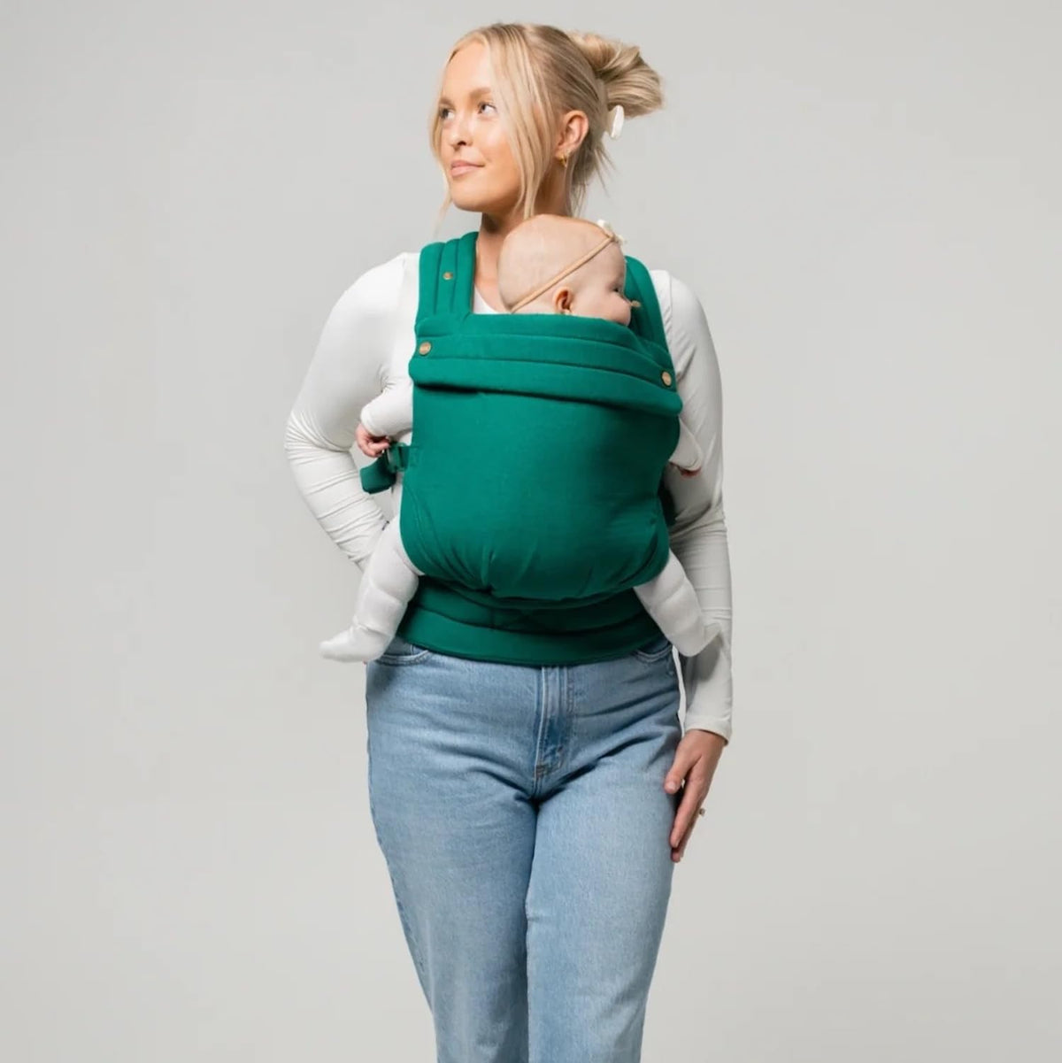 MabÄ Monarch Ergonomic Baby Carrier â Premium Cotton Soft Structured Newborn to Toddler Carrier with Hip-Healthy Design, 3 Carry Positions (9-46 lbs), Lightweight & Breathable, (Ivory)