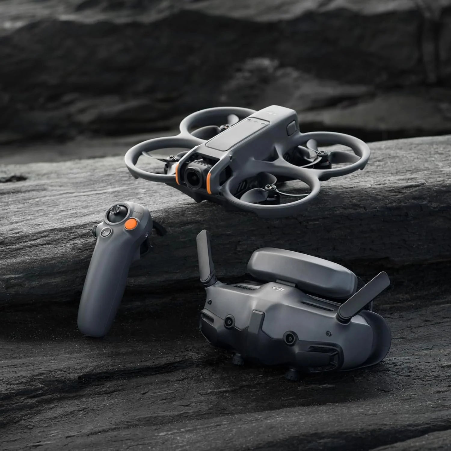 Dji Avata Combo 6941565980083 Dron, Czarny/Szary, 155° Pola Widzenia
