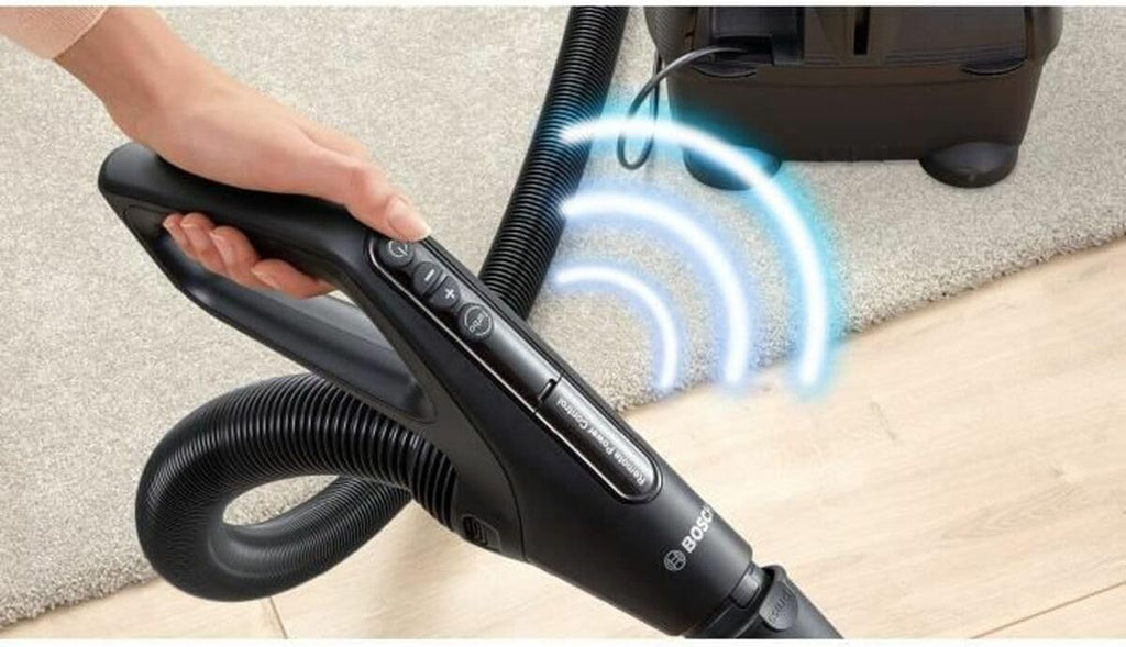 Bosch Seria 6 AGD, BGS41POW1, odkurzacz bezworkowy, pojemność 2,4 l, ściemniacz mocy uchwytu, promień działania 10 m, poziom hałasu 72 DB, czarny