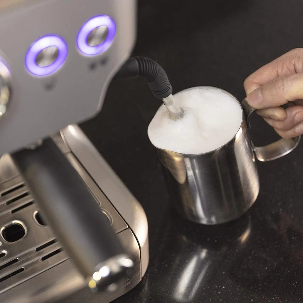 Cecotec Ekspres do kawy z podwójnym wyjściem Power Espresso 20 Barista Cream. 1550 W, 20 prętów, zbiornik na ziarna kawy 250g, młynek z 30 poziomami mielenia, termoblok, zbiornik na wodę 2.5 L