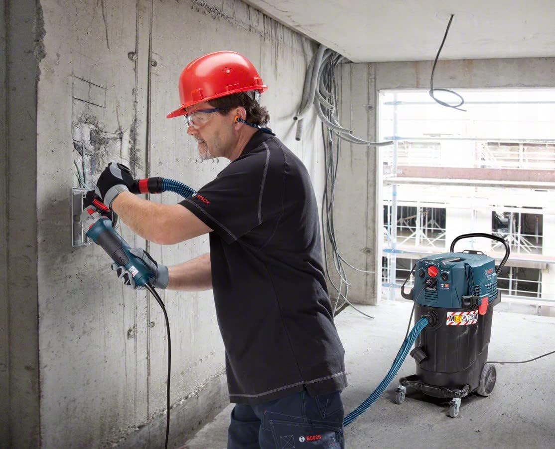 Bosch Professional: odkurzacz do pracy na sucho i mokro GAS 35 L AFC (1 200 W, 3 rury chromowane, wąż 5 m, zestaw dysz podłogowych, 1 filtr płaski fałdowany, worek na pył)