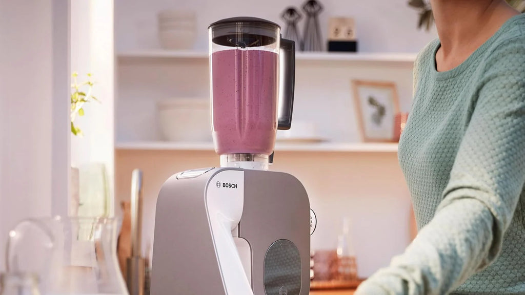 Bosch Robot kuchenny Serie 4 MUM5XL74, 1000 W, wbudowana waga i timer, 3,9 l misa, bogaty zestaw akcesoriów