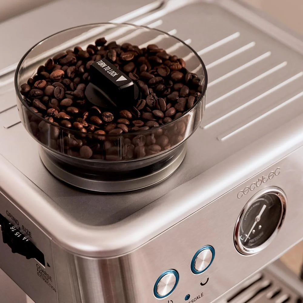 Cecotec Ekspres do kawy z podwójnym wyjściem Power Espresso 20 Barista Cream. 1550 W, 20 prętów, zbiornik na ziarna kawy 250g, młynek z 30 poziomami mielenia, termoblok, zbiornik na wodę 2.5 L