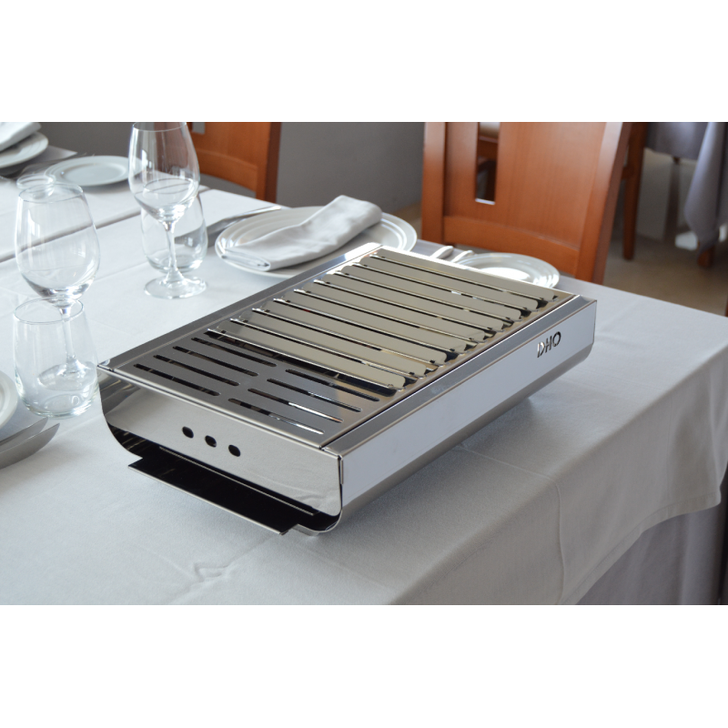 Modny przenośny grill węglowy ze stali nierdzewnej