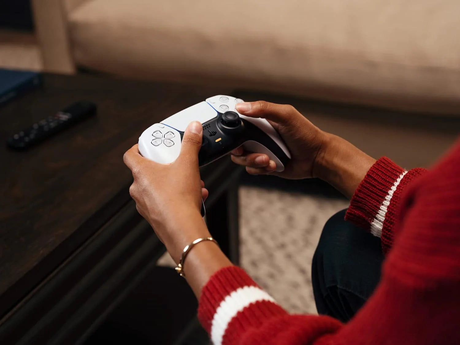 PlayStation 5 Standard C Chassis/CEN + 2nd Manette sans Fil DualSense White