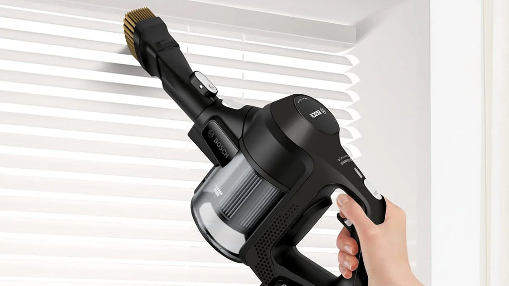 Bosch Akumulatorowy odkurzacz Unlimited seria 6 BKS6111P, bezprzewodowy odkurzacz ręczny, bezworkowy, lekki, higieniczny filtr, wysoka moc ssania, długi czas pracy, ssawka szczelinowa, wszystkie